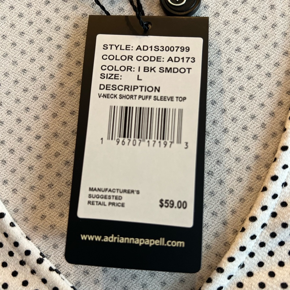 NWT. Adrianna Papell V-Neck Short Sleeve Top - Picture 4 of 9